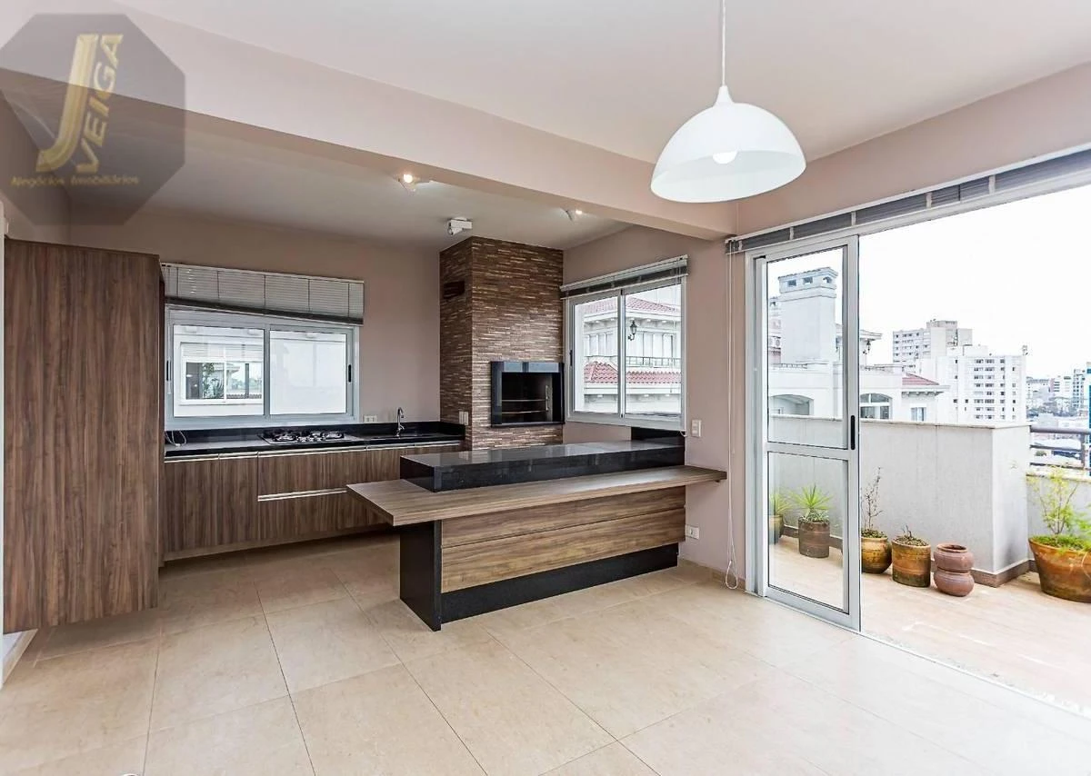 Furnished apartment on the 10th floor with open kitchen