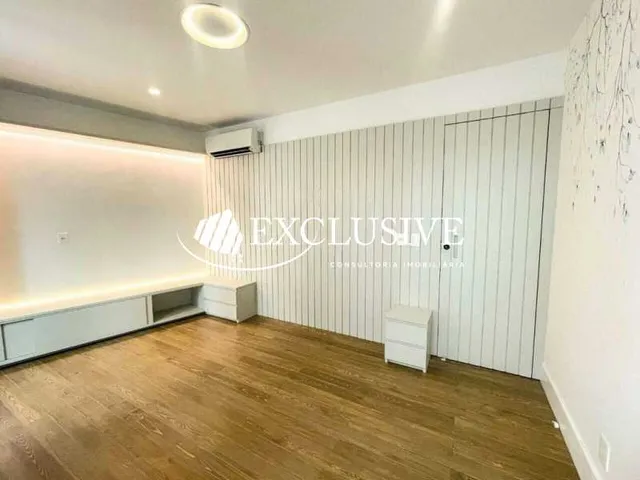 Apartamento com 3 quartos, 5 banheiros e varanda — photo 5