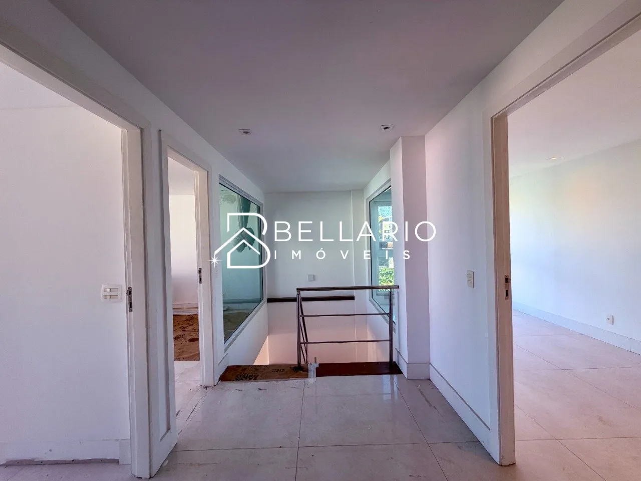 Unfurnished apartment with 3 bedrooms and 4 bathrooms — photo 29