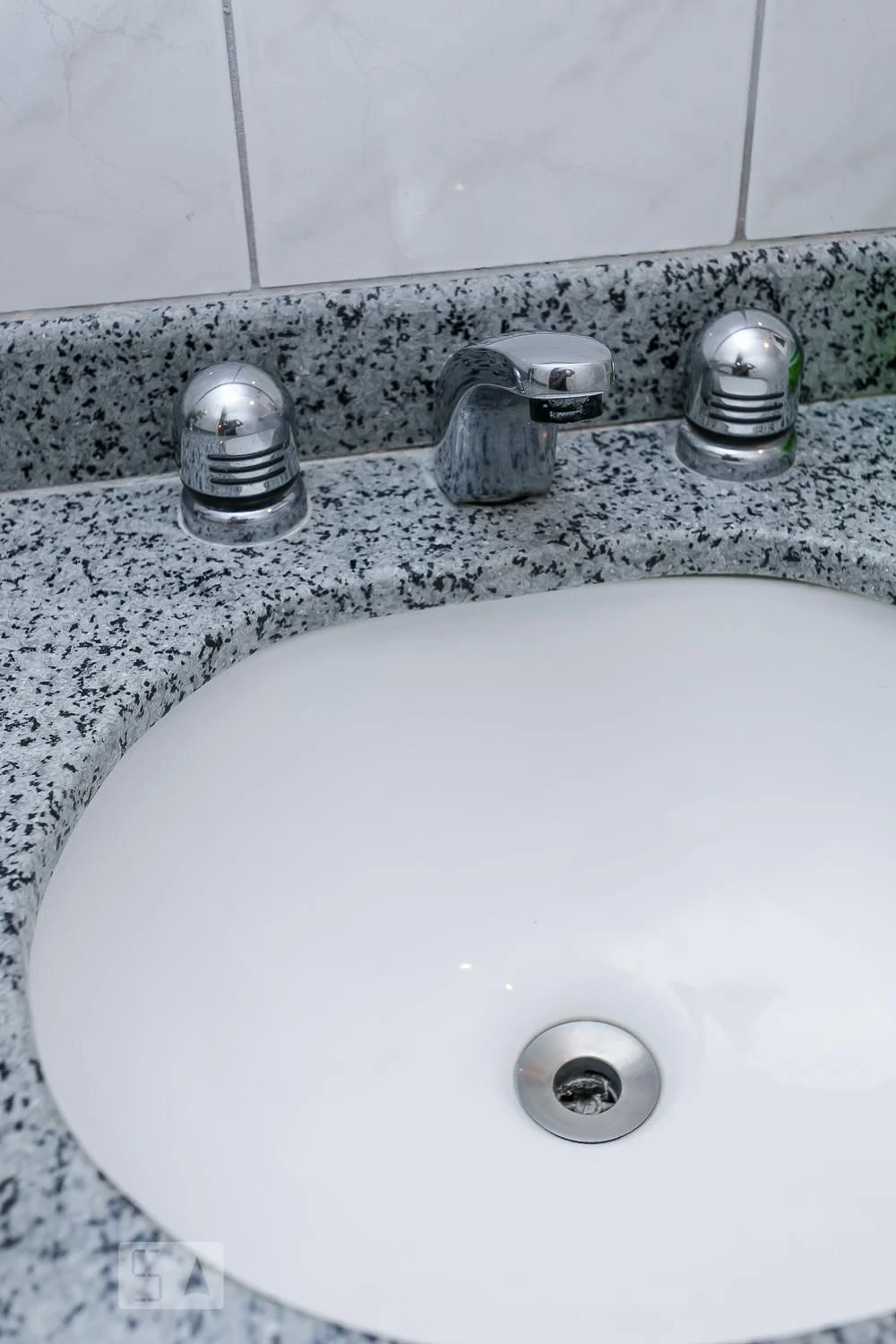 Piso amueblado con 2 dormitorios, 2 baños y 1 plaza — photo 46