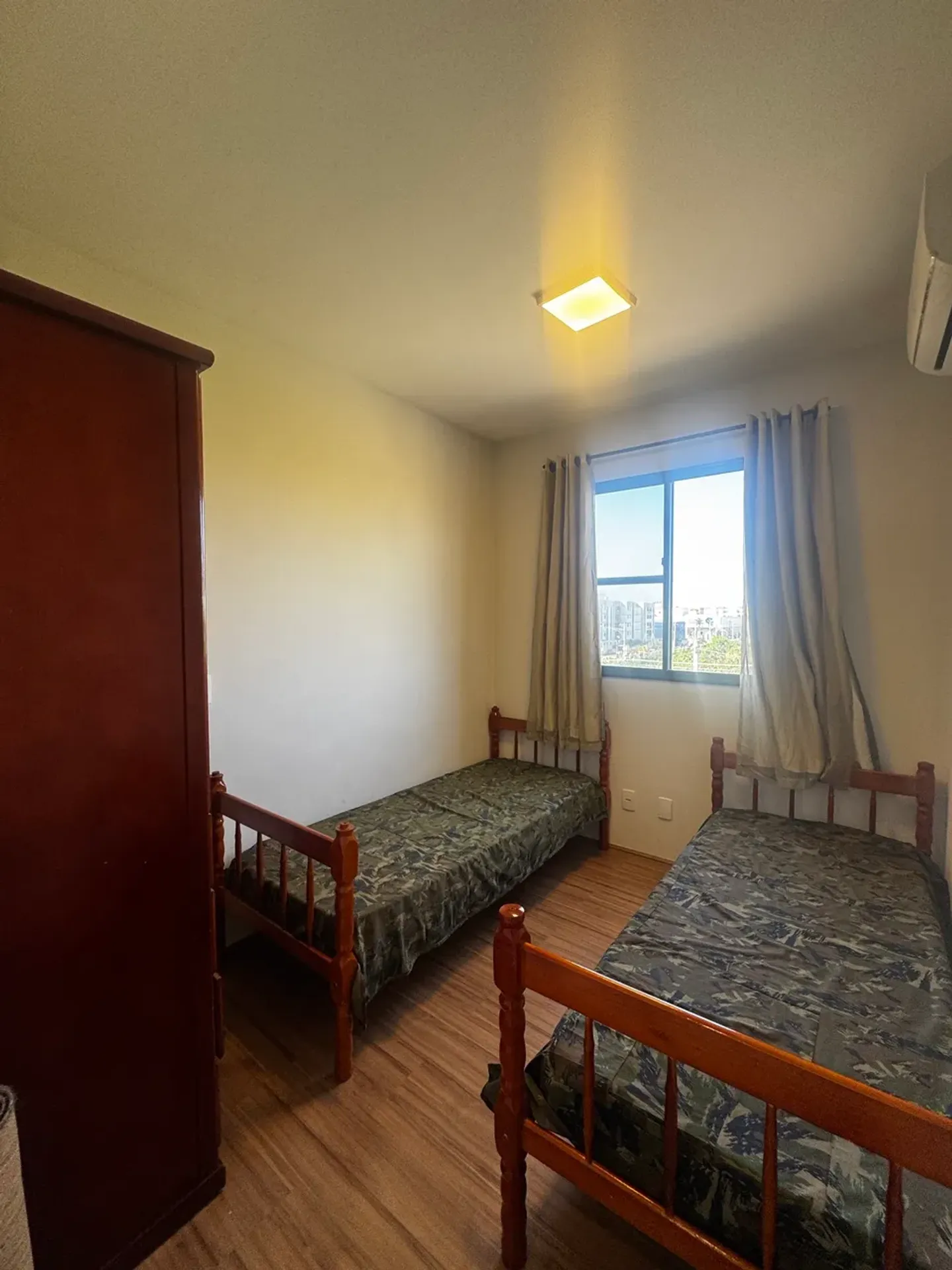 Furnished apartment with a balcony and 2 bedrooms — photo 7