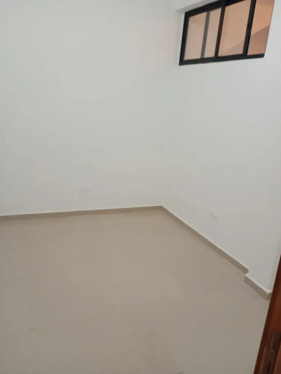 Квартира з 2 спальнями та 1 ванною, 1 місце для авто — photo 6