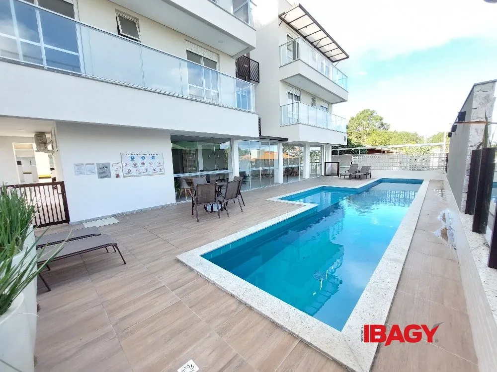 Furnished 110 m² apartment with 3 bedrooms and suite — photo 9