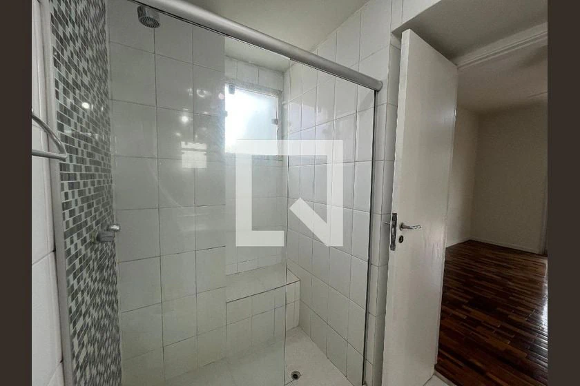 Квартира з 2 спальнями, у будинку є сауна — photo 24