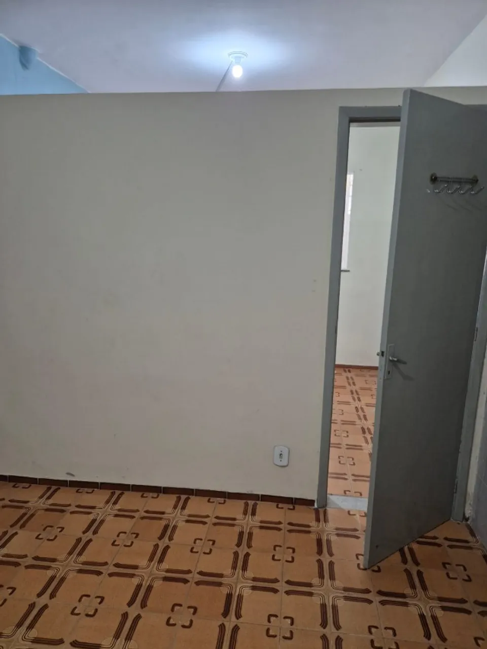 Unfurnished house with 1 bedroom and separate kitchen — photo 5