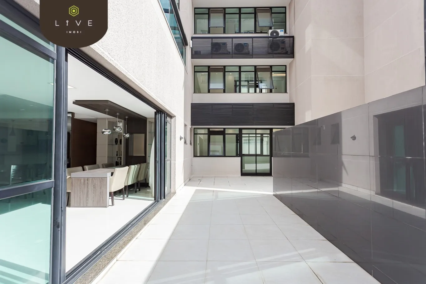 Dishwasher in a 2-bedroom apartment, 110 m² — photo 28