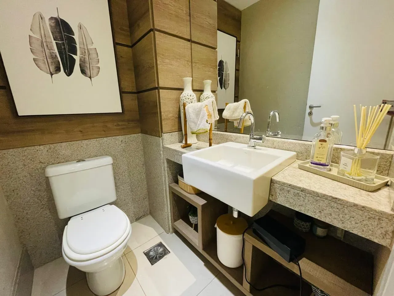 Вид на воду та 4 спальні: квартира 257 м² — photo 3