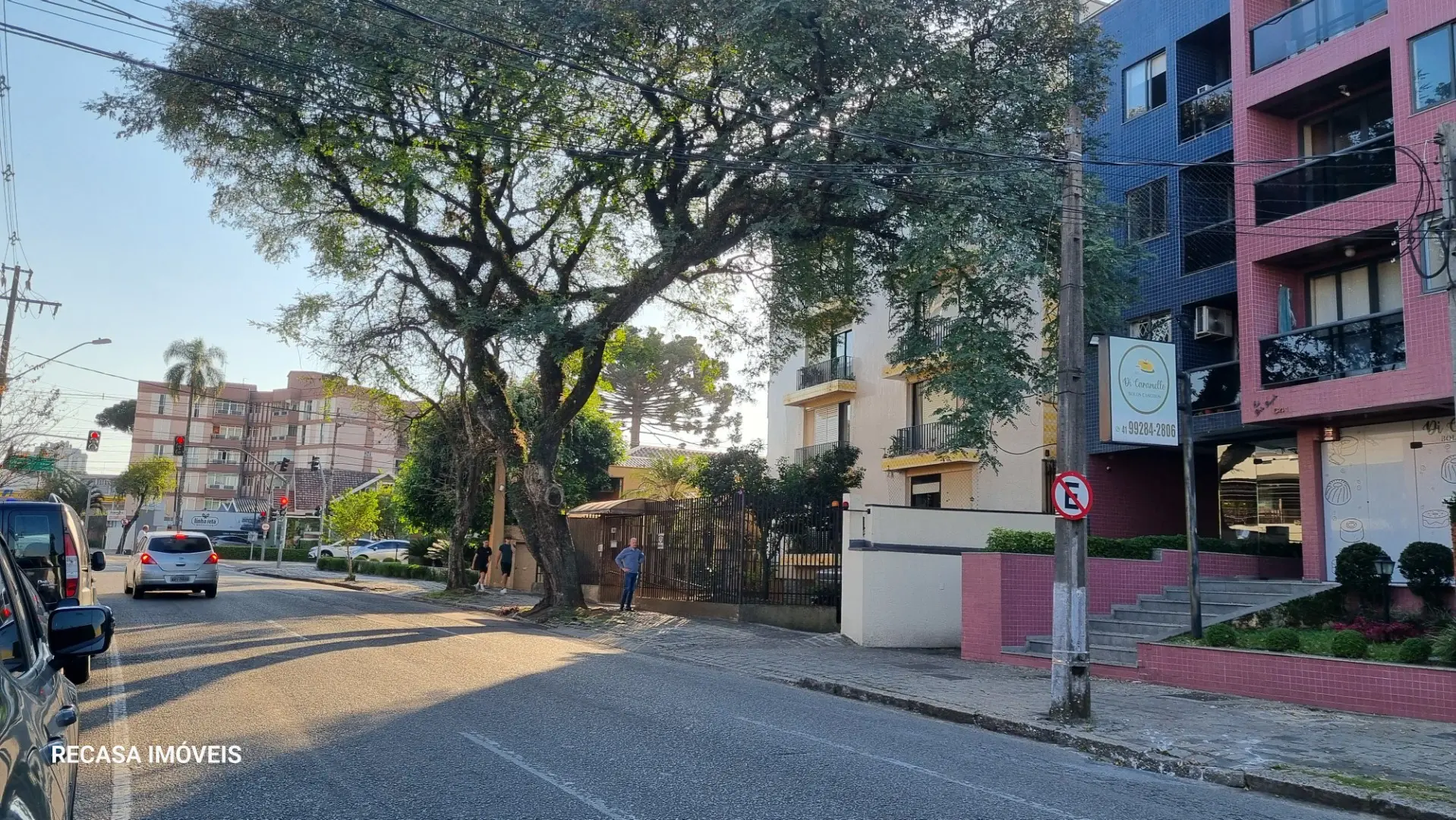 2-bedroom apartment with a washing machine in Curitiba — photo 18