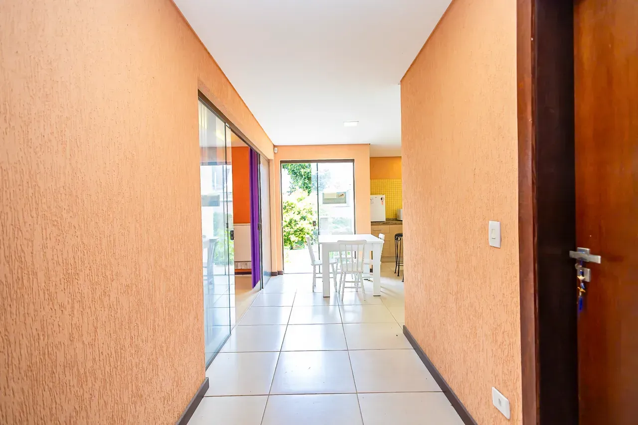 Furnished house with 5 bedrooms and 470 m² — photo 13