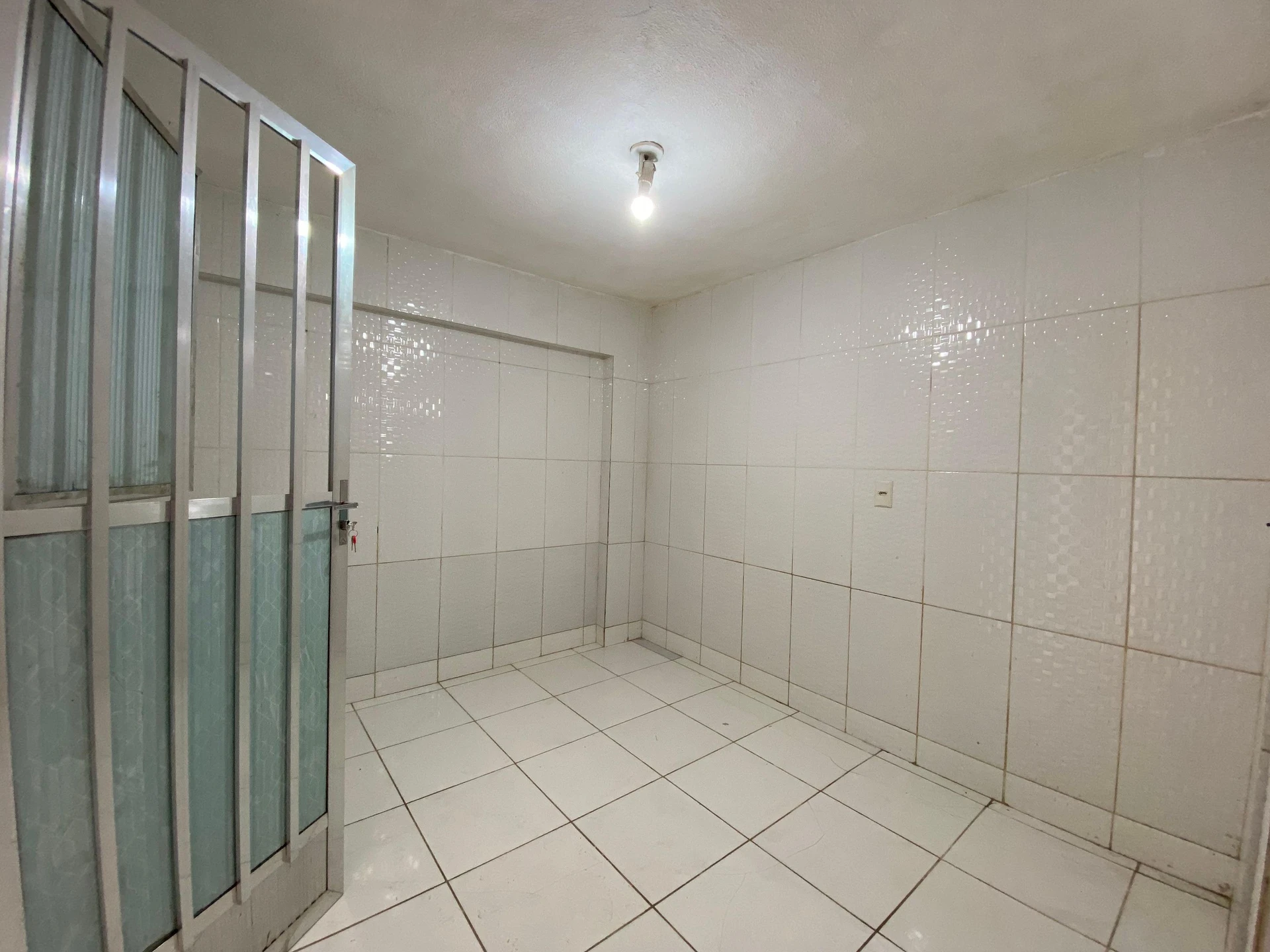Casa sin amueblar con 1 dormitorio y 1 plaza de aparcamiento — photo 10