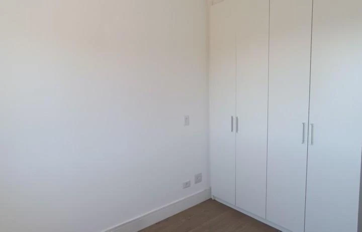 Furnished 38 m² apartment with open-plan kitchen — photo 13