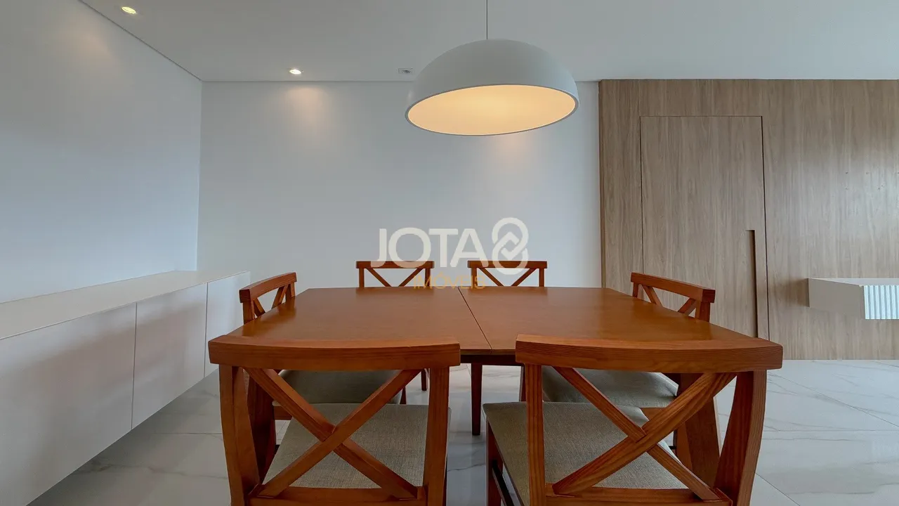 Furnished 3-bedroom apartment with 111 m² and suite — photo 7