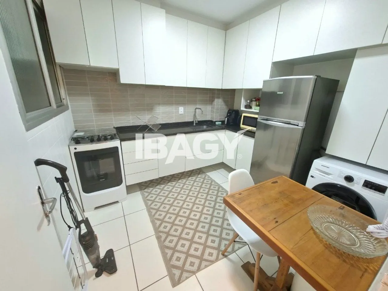 Furnished apartment, 45 m², with a washing machine — photo 2