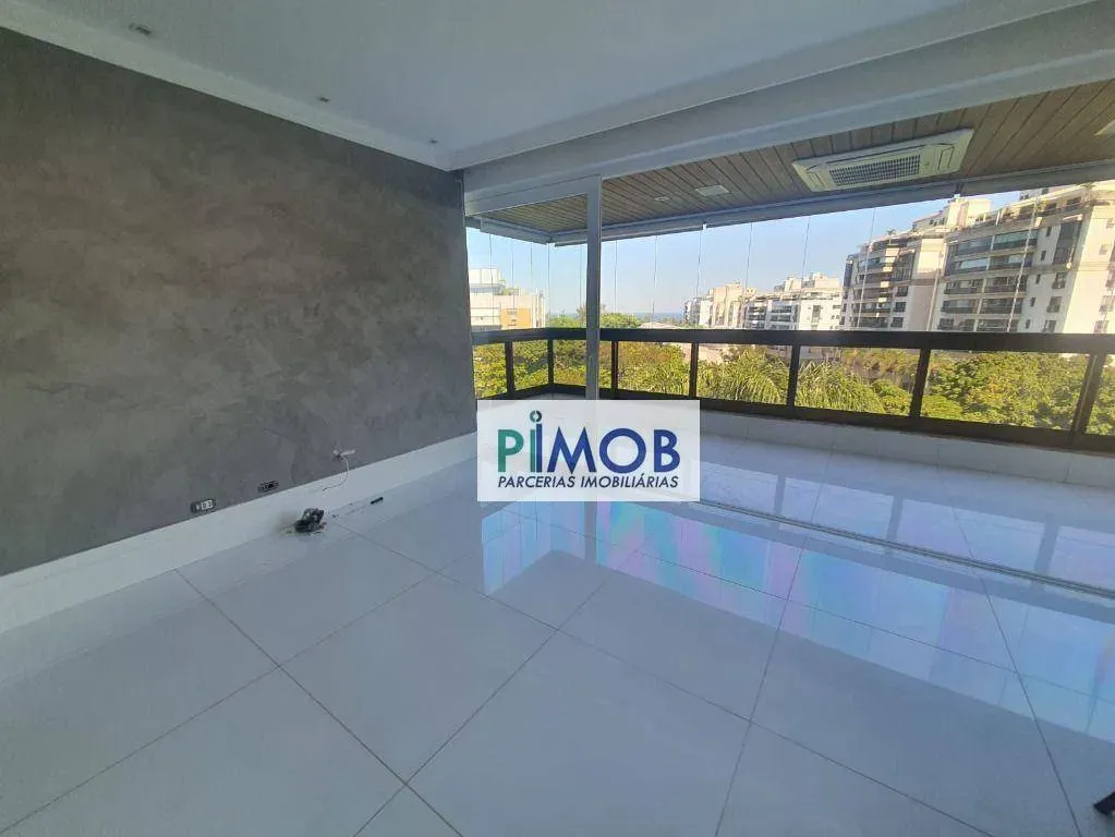 Furnished penthouse with 4 bedrooms and jacuzzi — photo 100