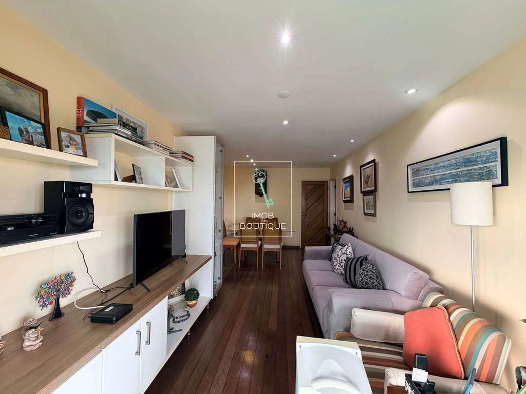 Apartment with enclosed balcony, 3 bedrooms and 2 parking — photo 16