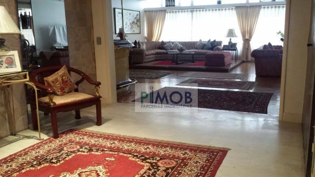 4-bedroom apartment with 4 baths and 340 m² — photo 3