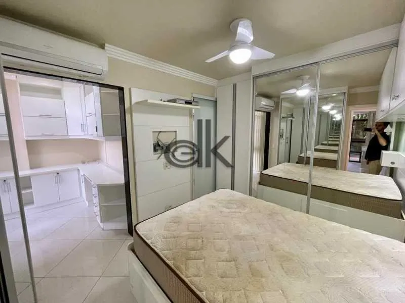 Furnished apartment, 98 m², with a glass-enclosed balcony — photo 5