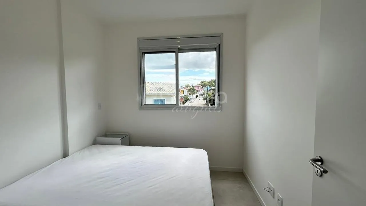 3-bedroom apartment with a home office — photo 12