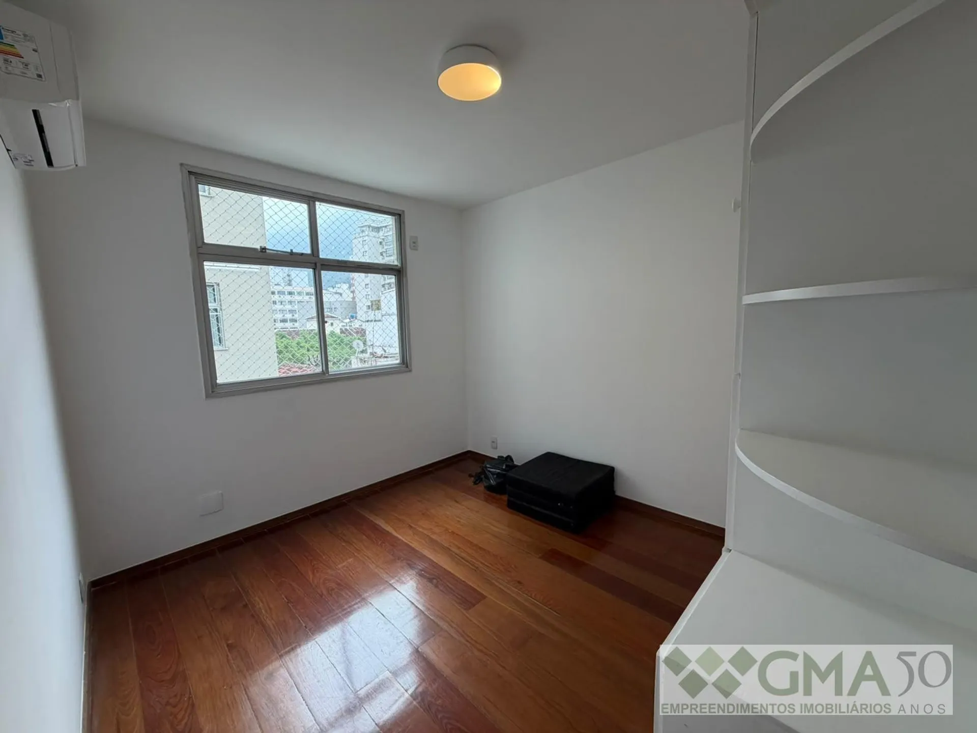 Apartment, 133 m², with a glass-enclosed balcony — photo 13