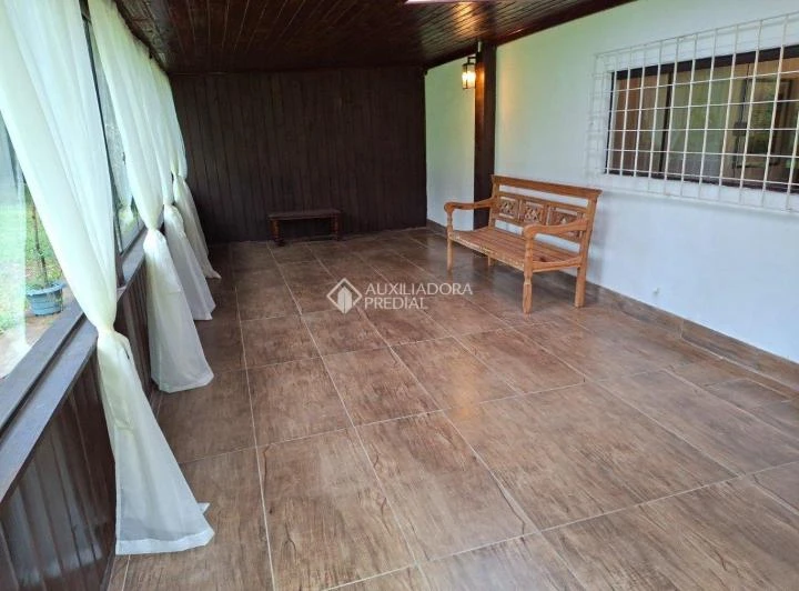 Casa de 81 m² con 1 dormitorio y balcón acristalado — photo 3