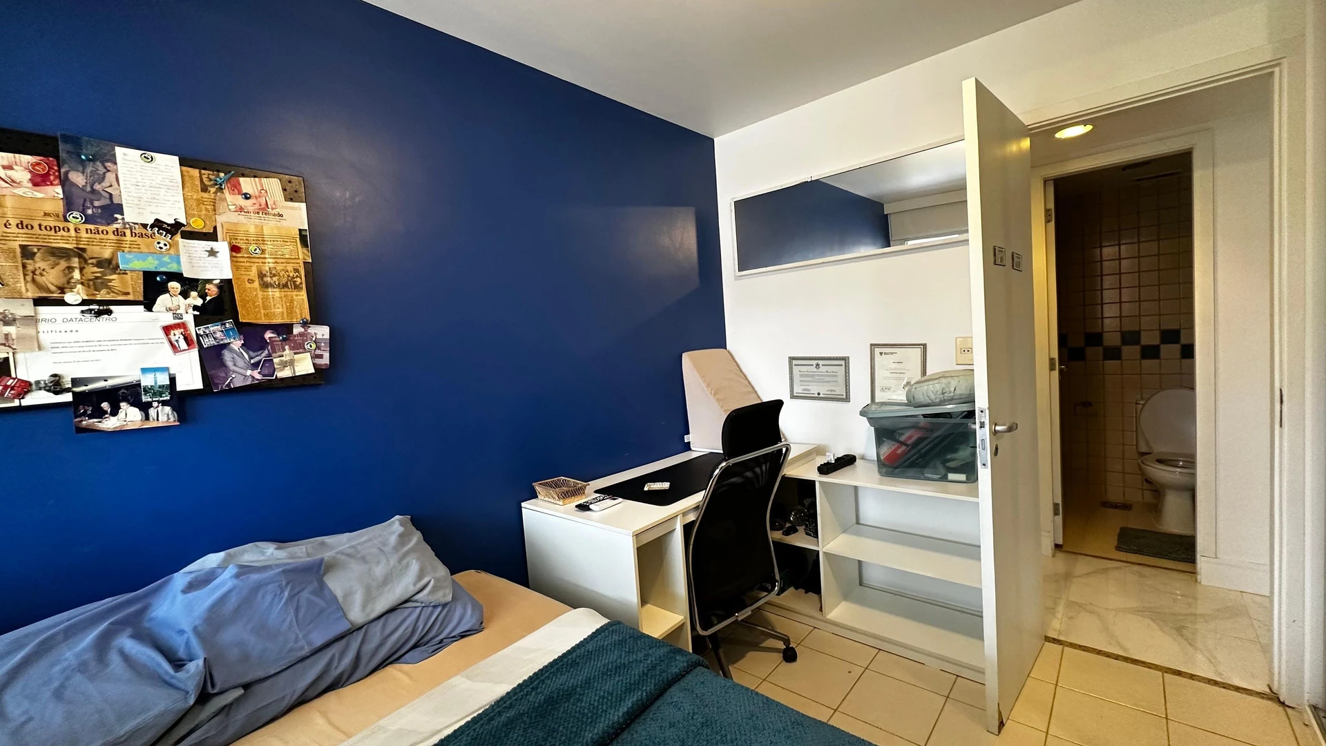 Furnished apartment with 2 bedrooms and a balcony — photo 23