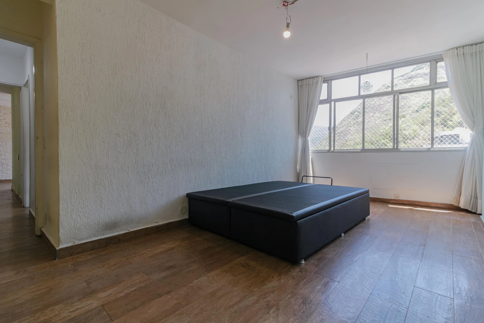 Unfurnished apartment with 3 bedrooms, 3 baths and parking — photo 11