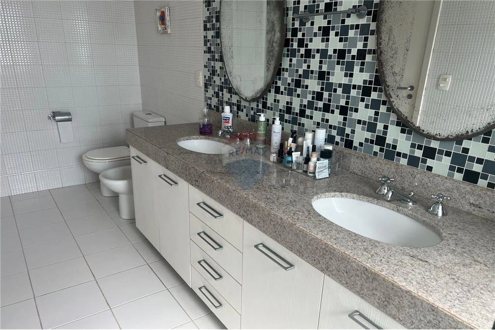 Apartamento 218 m² com 4 quartos e varanda com churrasqueira — photo 9