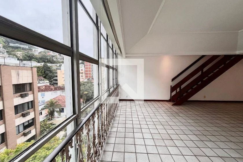 Apartment, 240 m², with floor-to-ceiling windows — photo 9