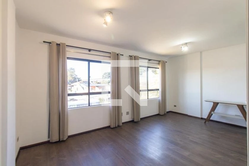Unfurnished studio-style 1-bedroom with a balcony — photo 3
