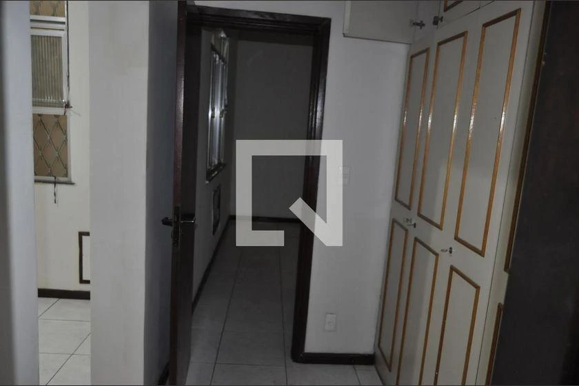 5-bedroom house with 450 m² and a private-use pool — photo 30