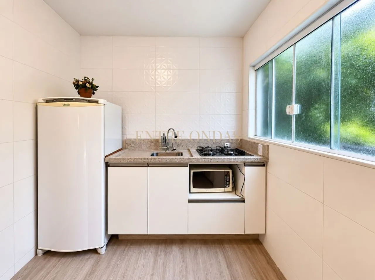 Vista al agua y 2 dormitorios: casa de 75 m² — photo 3