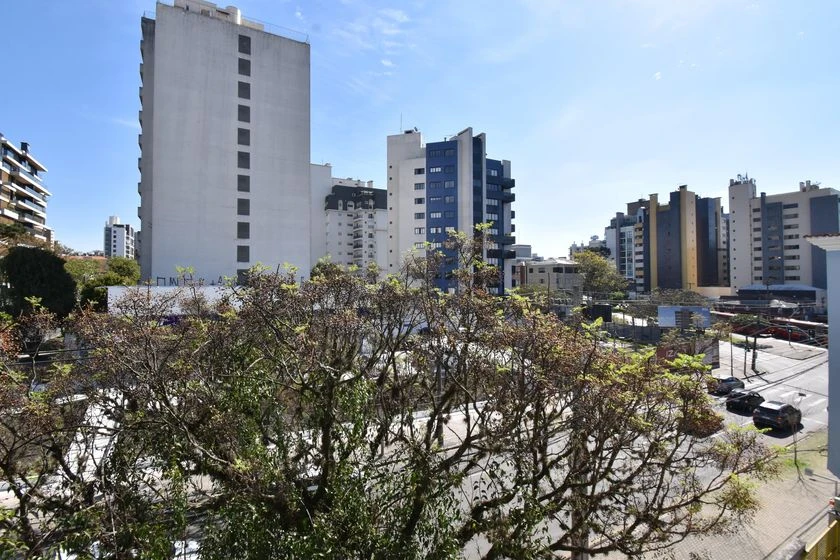 Apartamento mobiliado com varanda e 1 quarto — photo 12