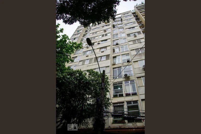1 quarto e piso de madeira ou laminado: apartamento de 56 m² — photo 18