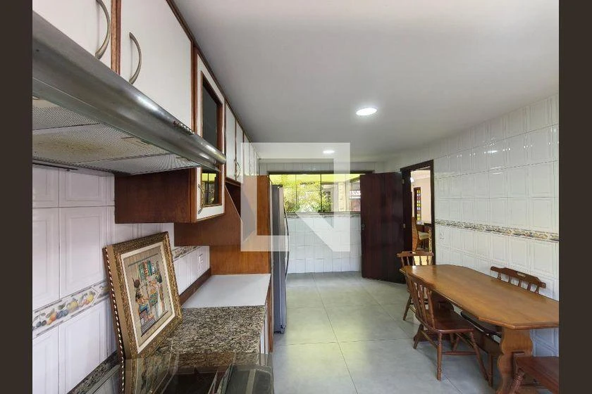 Мебльований будинок з 3 спальнями на 297 м² — photo 15