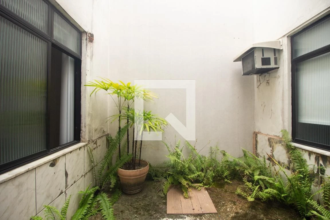 Рабочее место и 2 спальни: квартира 52 м² — photo 10