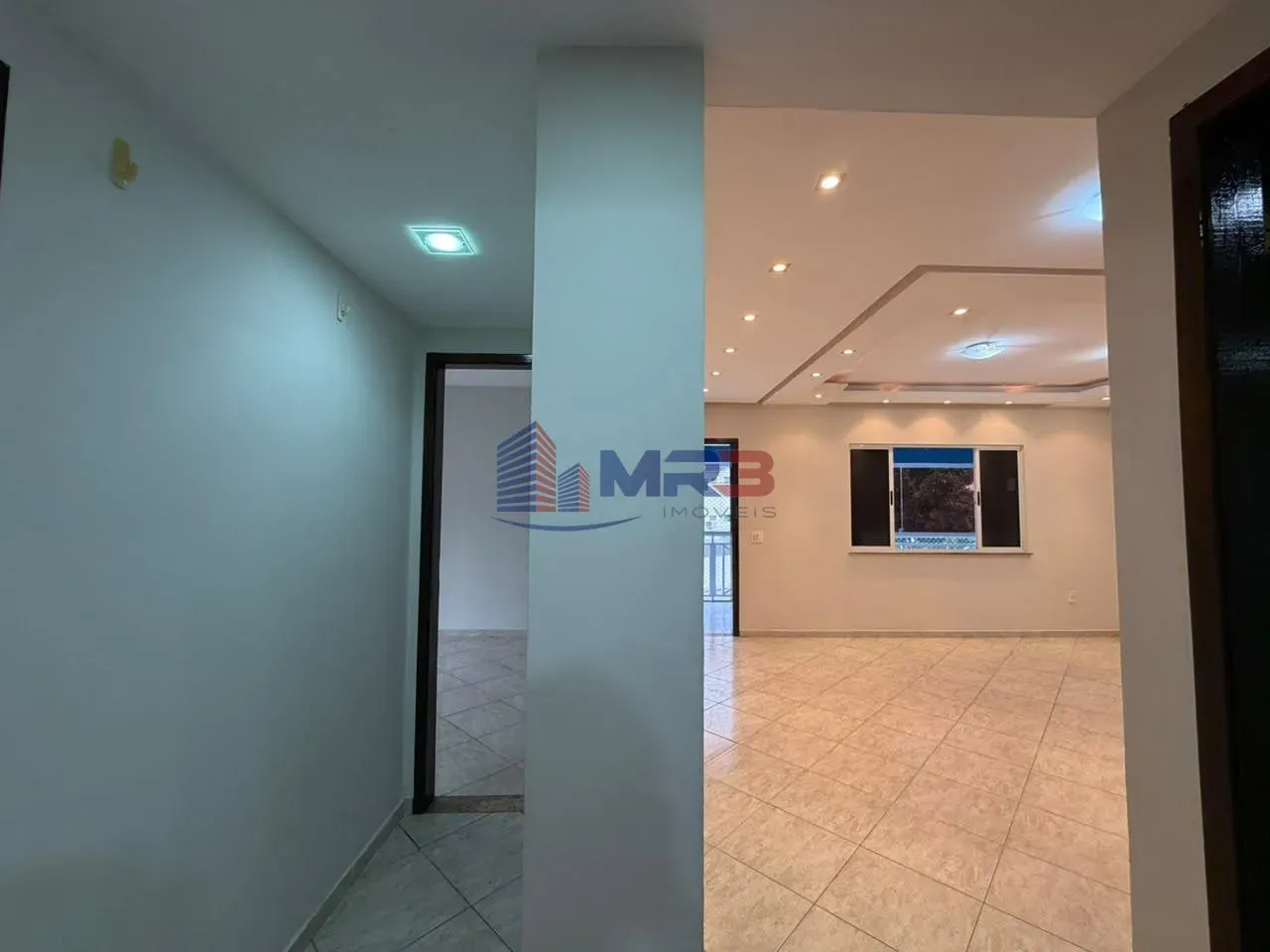 Apartamento de 3 habitaciones con 1 suite, 114 m² y balcón — photo 15