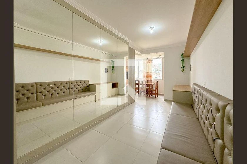 2-bedroom apartment, 1 with its own bathroom, 60 m² — photo 12