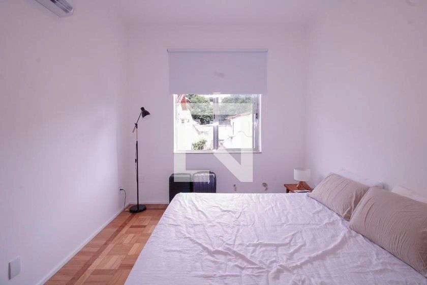 Rental apartment with 2 bedrooms and a balcony — photo 21