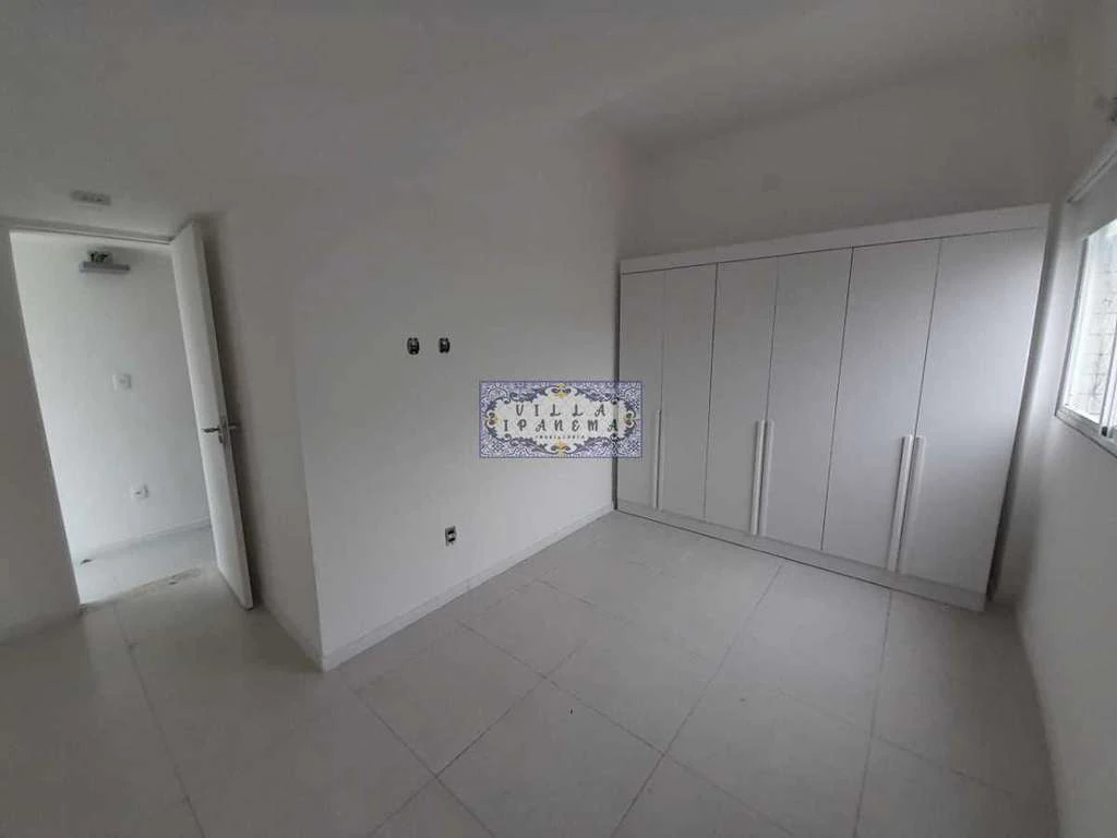 Duplex penthouse 210 m² with 3 en-suite suites — photo 24