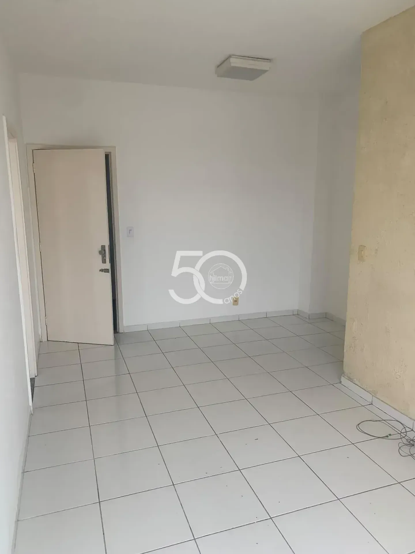 Apartamento de 1 quarto com varanda e 2 banheiros — photo 2
