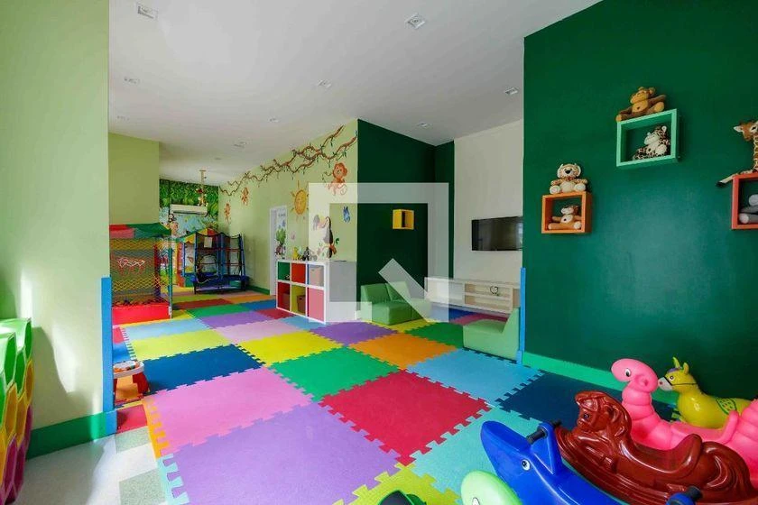 2-bedroom apartment in a building with a gym — photo 43
