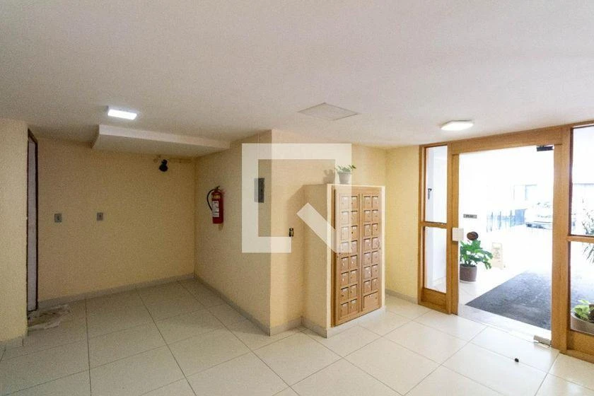 2-bedroom apartment with a home office — photo 28