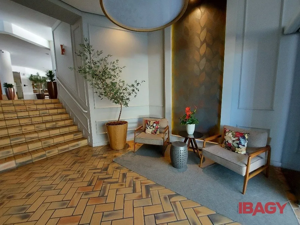 3-bedroom apartment with 1 en-suite and 2 parking spots 145 m² — photo 36