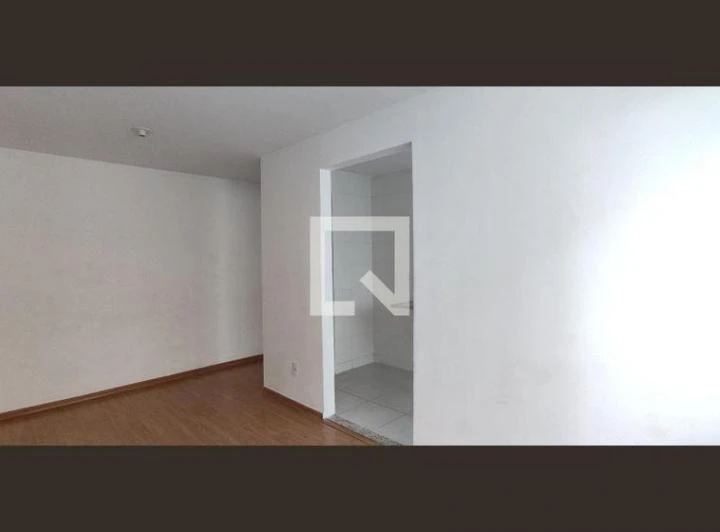 Apartamento de 2 quartos em condomínio com piscina — photo 8