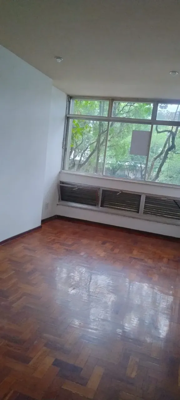 Unfurnished apartment with 3 bedrooms and 2 bathrooms — photo 2