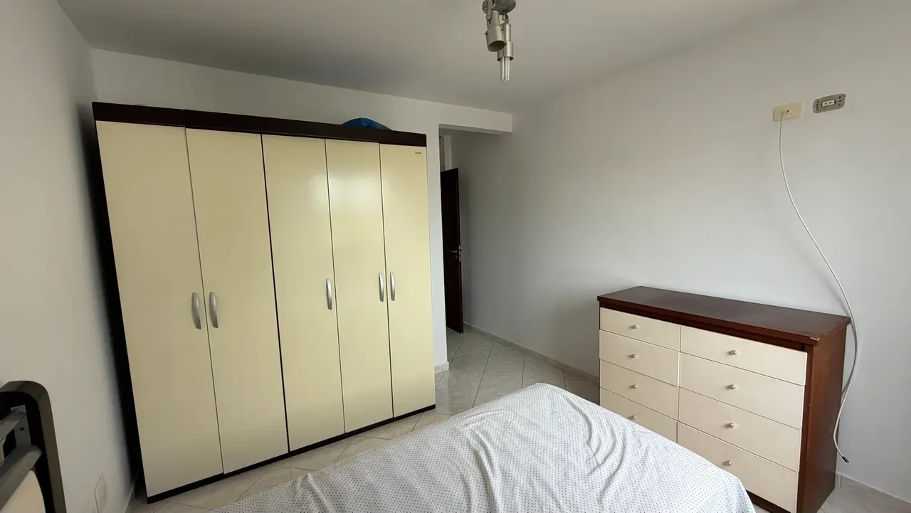 2-bedroom apartment with a washing machine in Curitiba — photo 14