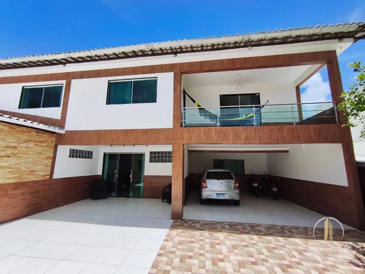 5-bedroom house with a grill on the balcony — photo 17
