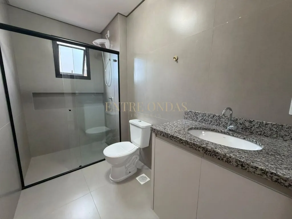 3-bedroom house, 1 with its own bathroom, 202 m² — photo 21