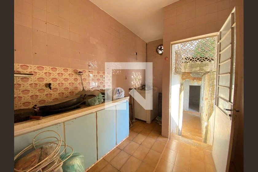 Apartamento de 2 quartos com cozinha fechada — photo 28