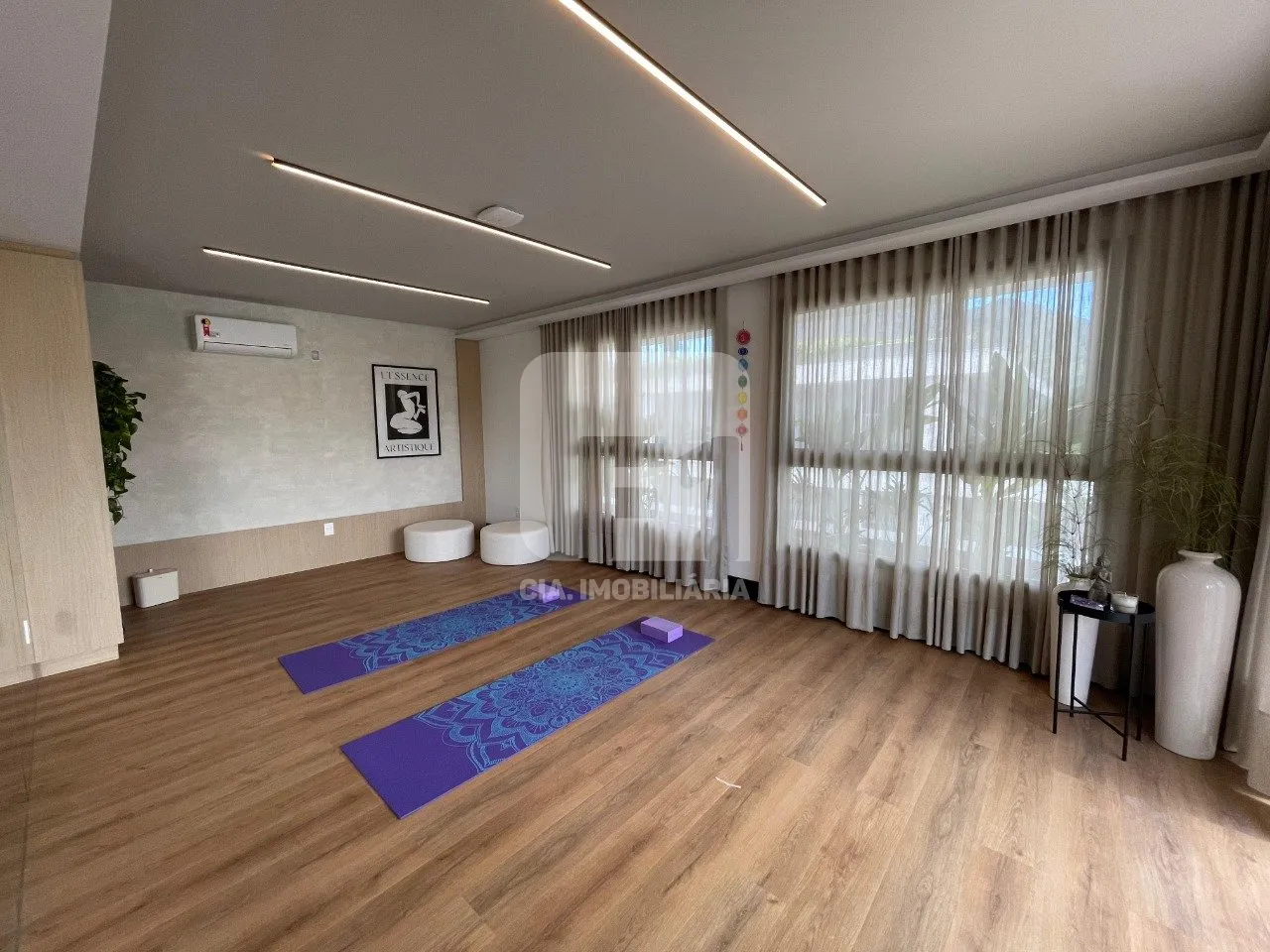 2-bedroom apartment with 2 parking spaces and balcony BBQ — photo 30